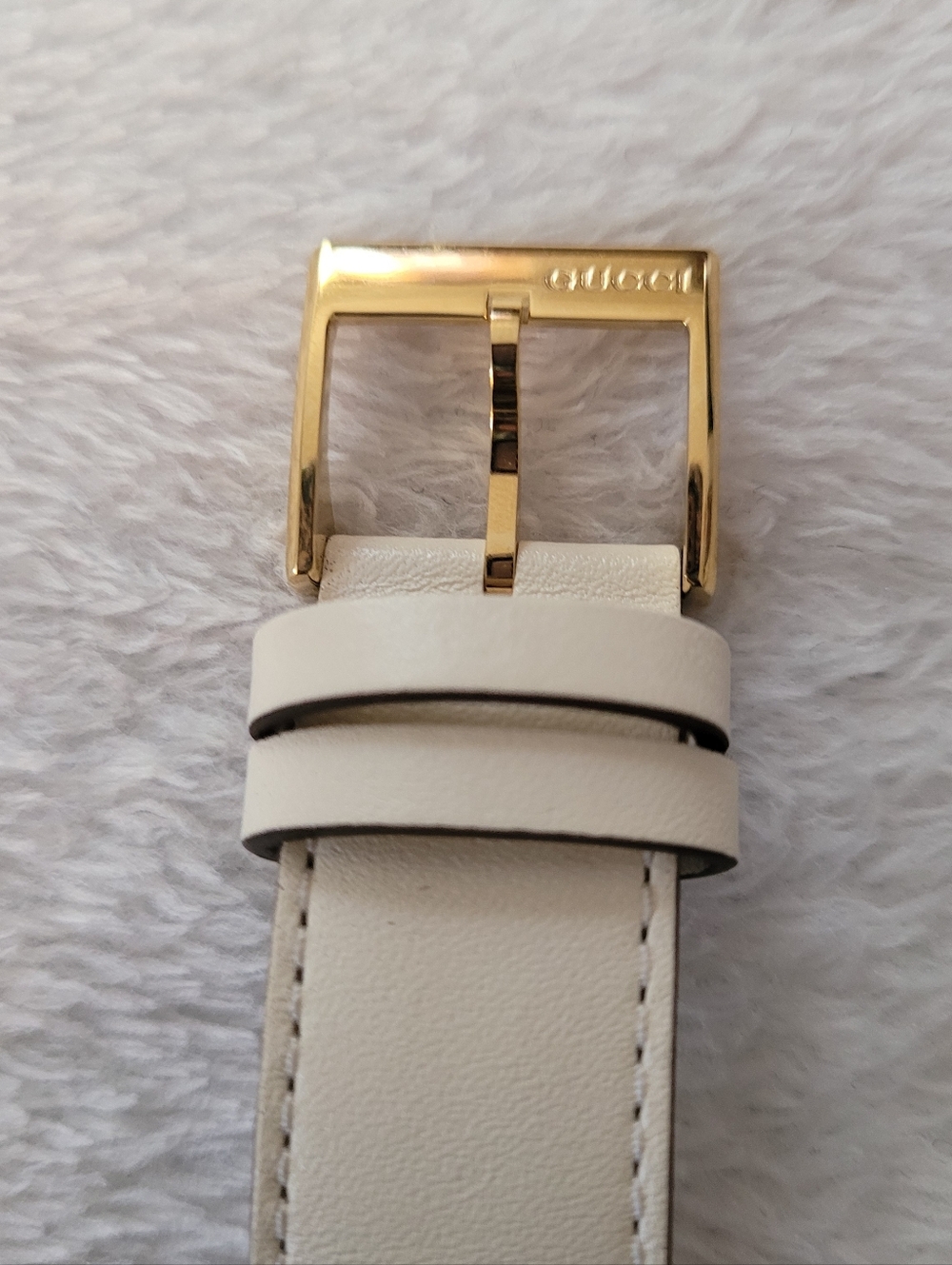 Gucci G- Timeless Bee Womens Watch - Picture 5 of 10